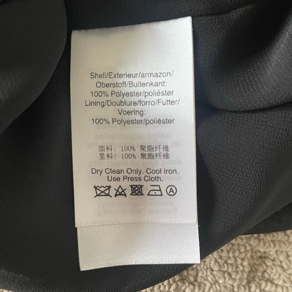 DKNY Black Pleated Skirt - Size 6 - Picture 7 of 7